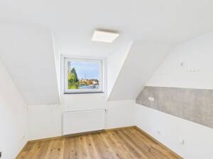Stilvolles Dachgeschoss mit Top-Rendite: 4-Zimmer Wohnung in Gelsenkirchen Bulmke-Hüllen – 45888 Gelsenkirchen – Vorschaubild 5