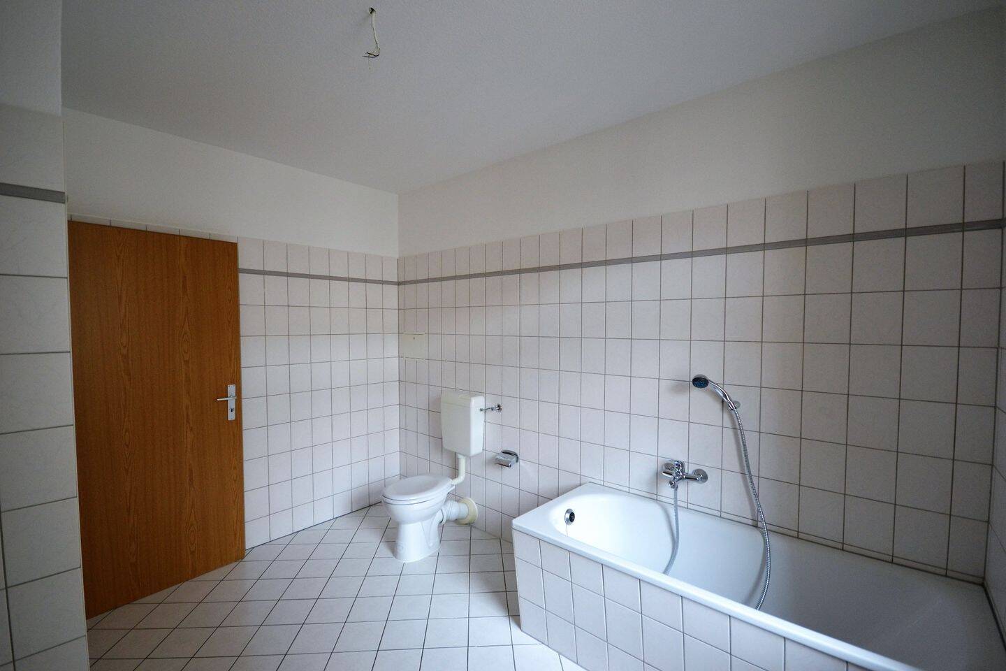 +++Familiennest mit Wannenbad und großer Küche+++ – Magdeburg – Vorschaubild 7
