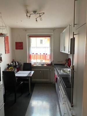 3 Zi.-Whg. mit Balkon, Garage und Stellplatz in Würzburg zu verkaufen – 97074 Würzburg – Vorschaubild 7