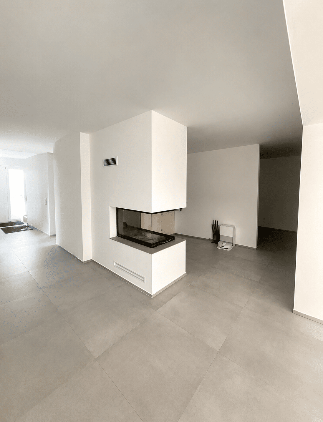 Kernsaniertes EFH mit Wintergarten, PV, Wärmepumpe und Smart Home in ruhigem Lippstadt-Garfeln – Lippstadt – Vorschaubild 2