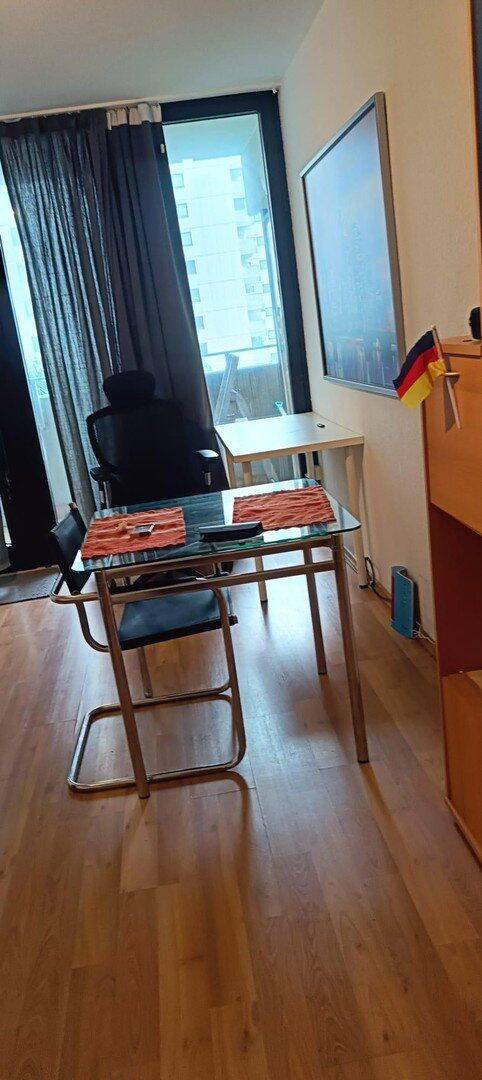 1-Zimmer Appartement in Frankfurt Sachsenhausen-Süd (möbliert) – Frankfurt am Main – Vorschaubild 3