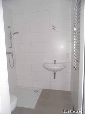Gepflegte 1-Zimmer-Wohnung mit Stellplatz in beliebter Wohnlage von Niederkaufungen – 34260 Kaufungen – Vorschaubild 2