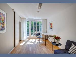 Möbliert: Wunderschönes Stadthaus in ruhiger Innenhoflage – 80469 München – Vorschaubild 6
