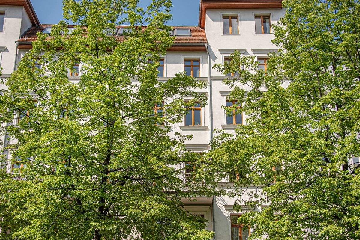 City-Investment für Ihr Portfolio: Gründerzeit-Apartment nahe Rosenthaler Platz- PROVISIONSFREI – Berlin – Vorschaubild 4