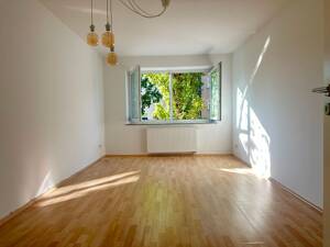 3 Zimmer Whg mit großem 18qm Südbalkon, Nähe Theresienwiese, Bad m Fenster-- LEER – 80337 München – Vorschaubild 3
