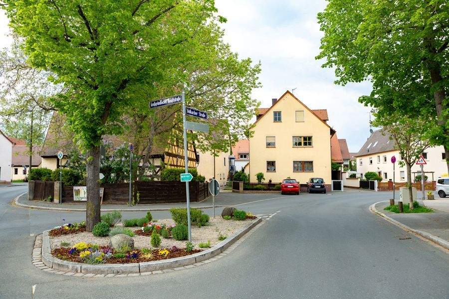 Warum ziehen gerade so viele Familien genau hierher? 4-Zimmer-Wohnung I KFW 40 + QNG – Nürnberg – Vorschaubild 8