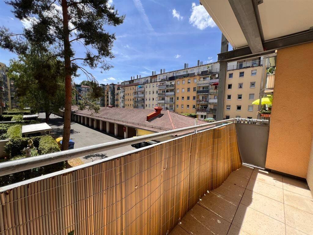 Nibelungenviertel, grün + stadtnah! Freie 3-Zi.-ETW mit Balkon und EBK! – Nürnberg – Vorschaubild 3