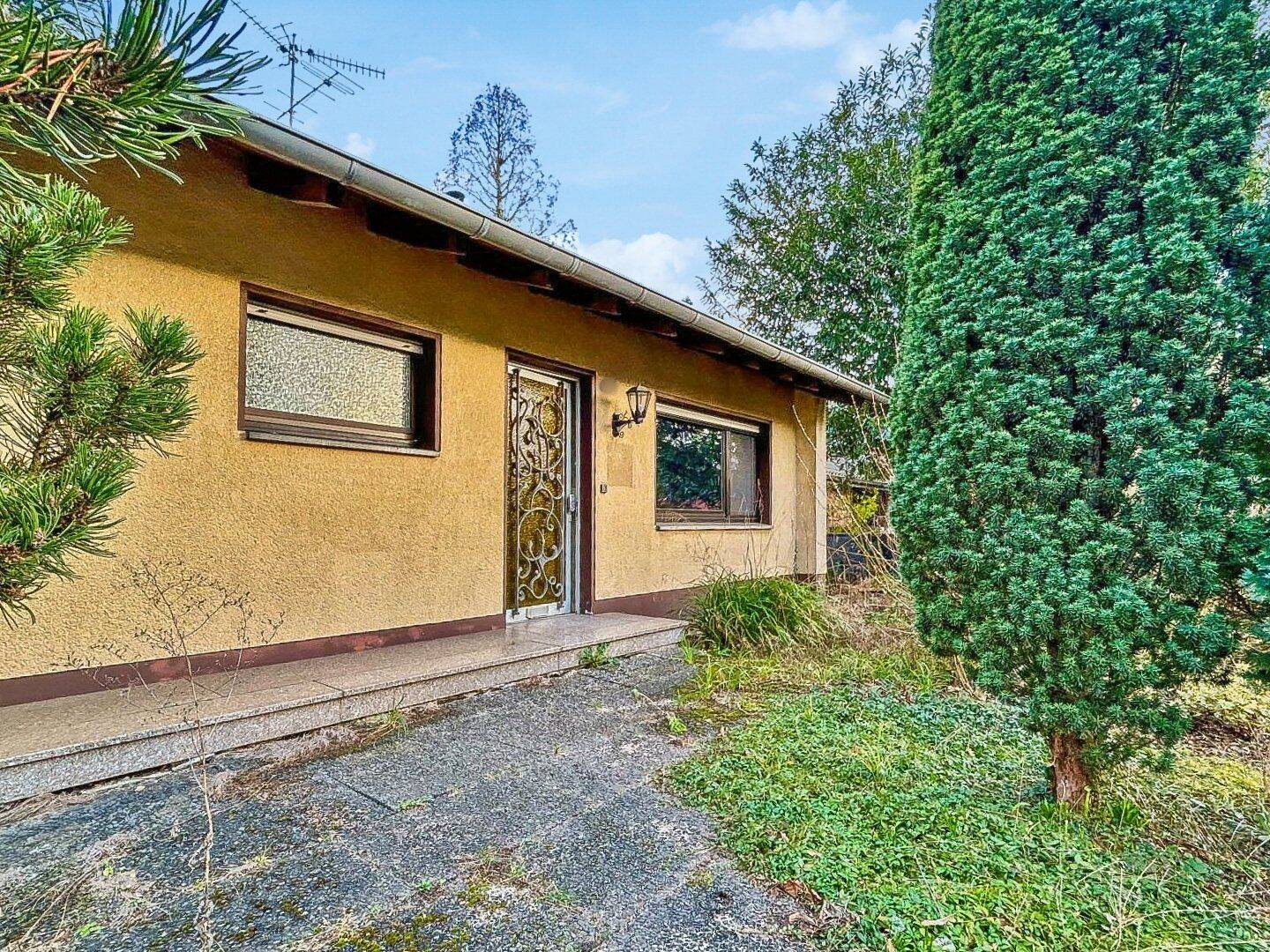 Freistehendes Einfamilienhaus mit großem Garten in Duisburg Rumeln-Kaldenhausen