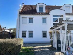 3-Zimmer-Wohnung in Ingolstadt Nord-Ost - Lage, die überzeugt! – 85055 Ingolstadt – Vorschaubild 1