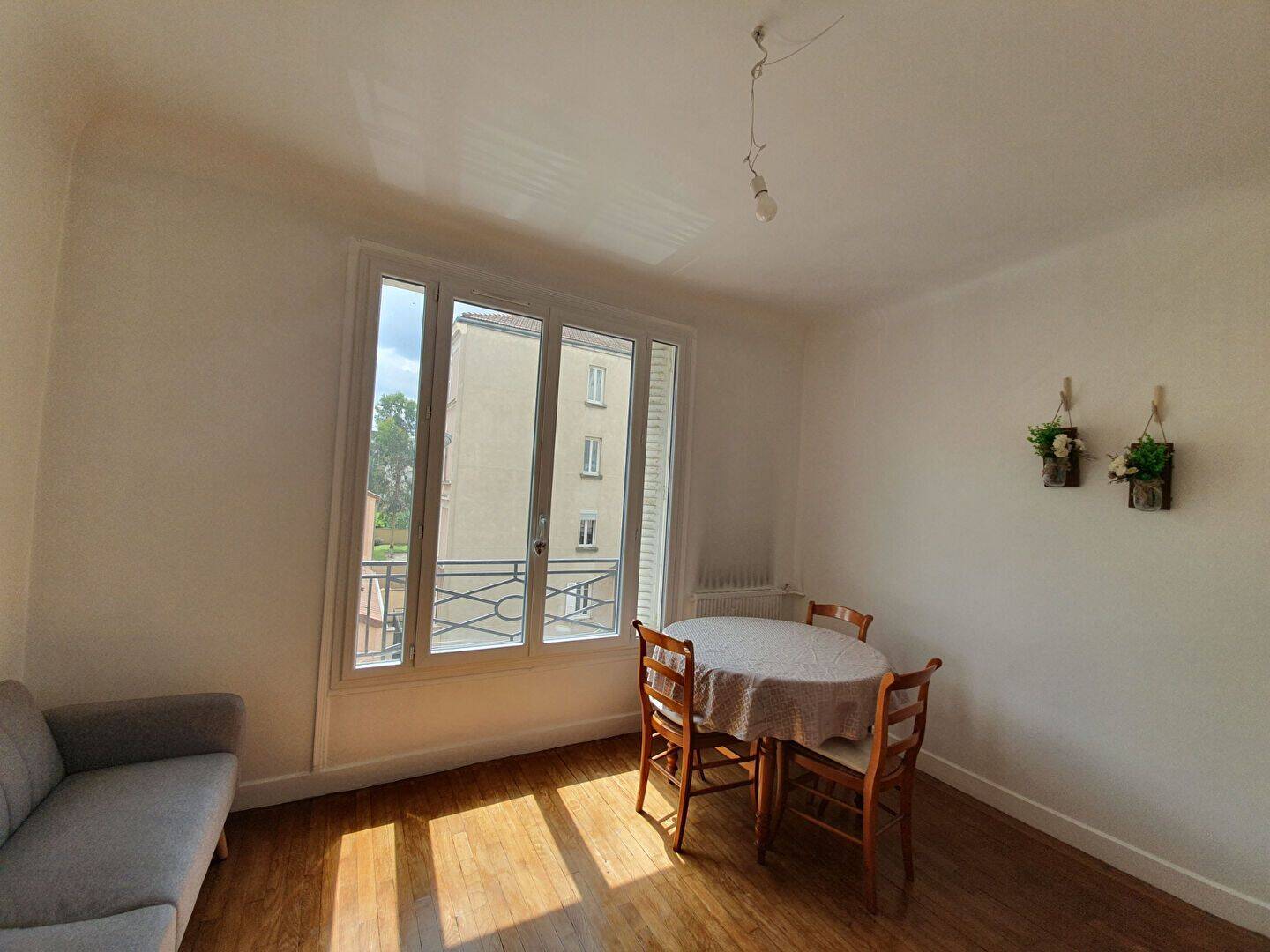 Appartement 2 pièces 38 m² · à Courbevoie · 38 m² · 1 200 €/mois