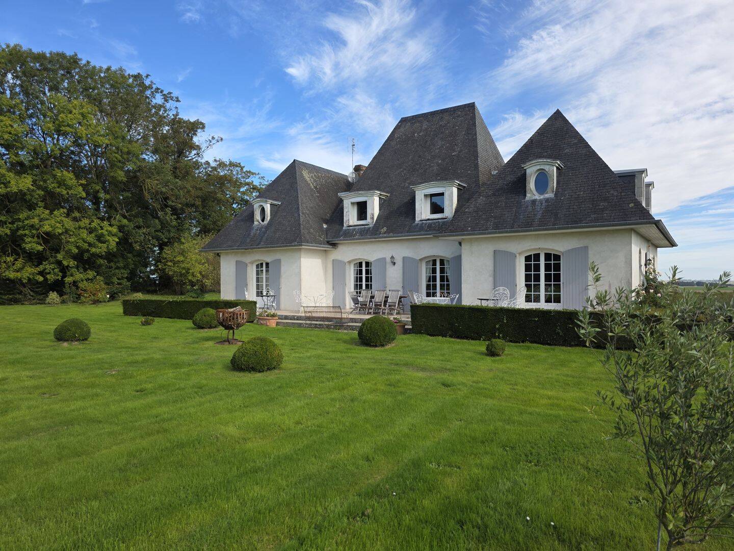 Maison 10 pièces 225 m² · à Dieppe · 225 m² · 549 000 €