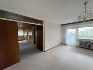 3,5-Zimmer-Wohnung mit abschließbarer Garagenbox in der Tiefgarage – 78054 Villingen-Schwenningen – Vorschaubild 3
