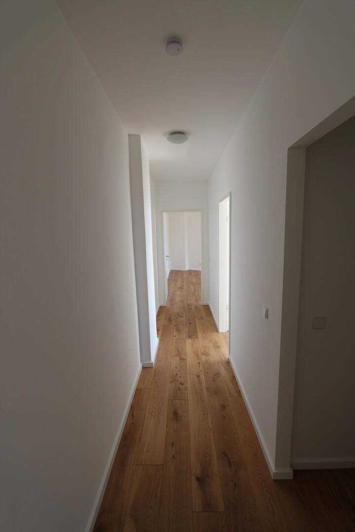 Urbanes Dachgeschoss-Loft über zwei Etagen direkt am Ostkreuz – Berlin – Vorschaubild 7