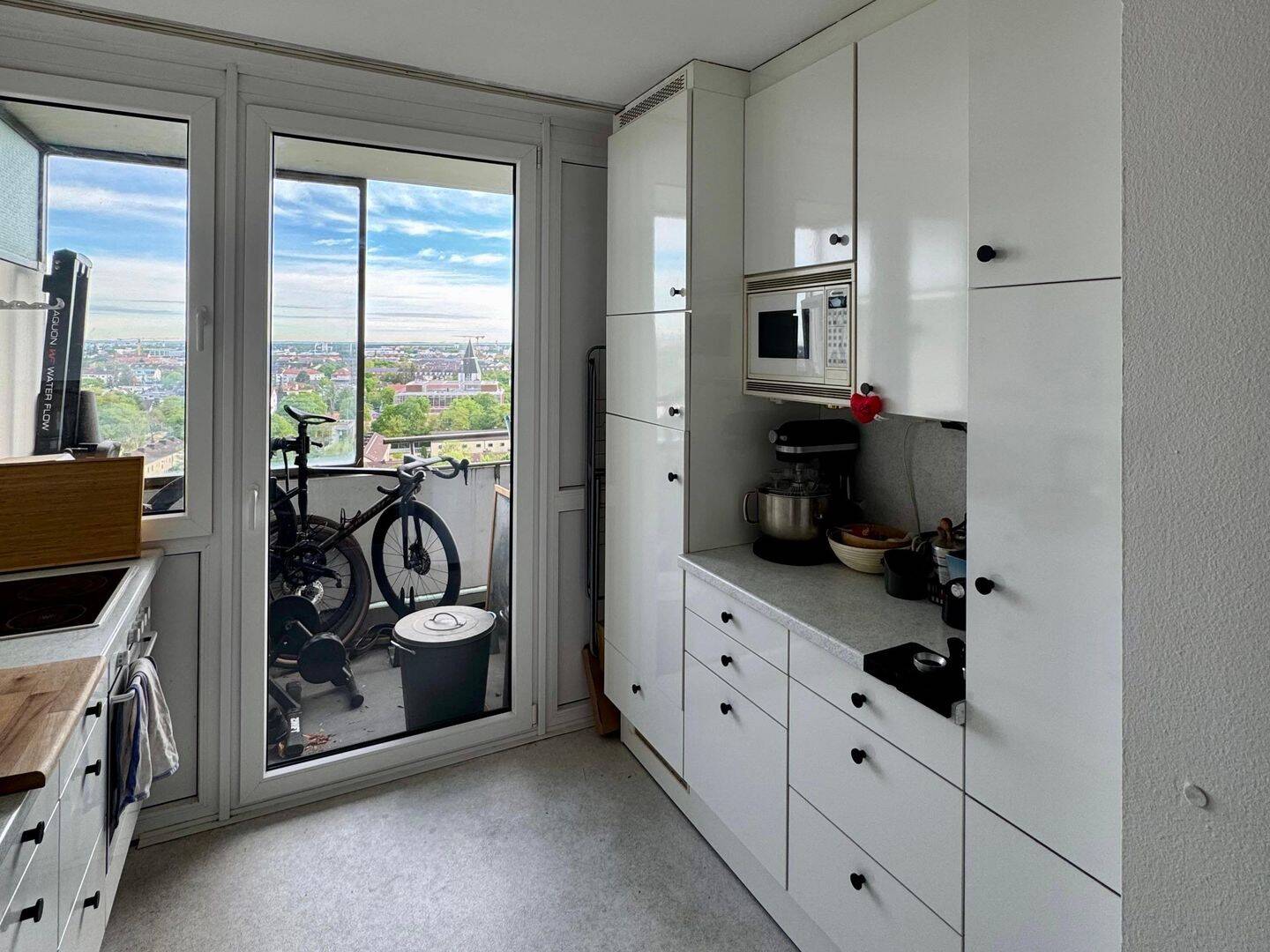 Helle 2-Zimmer Wohnung mit großem Balkon in Schwabing-West zur befristeten Untervermietung – München – Vorschaubild 5