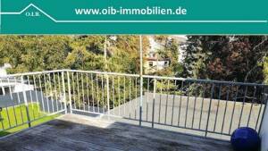## Nähe Mercedes, Rheinmetall, 2 Zi. mit 15 m² Dachterrasse, Laminat , EBK ##