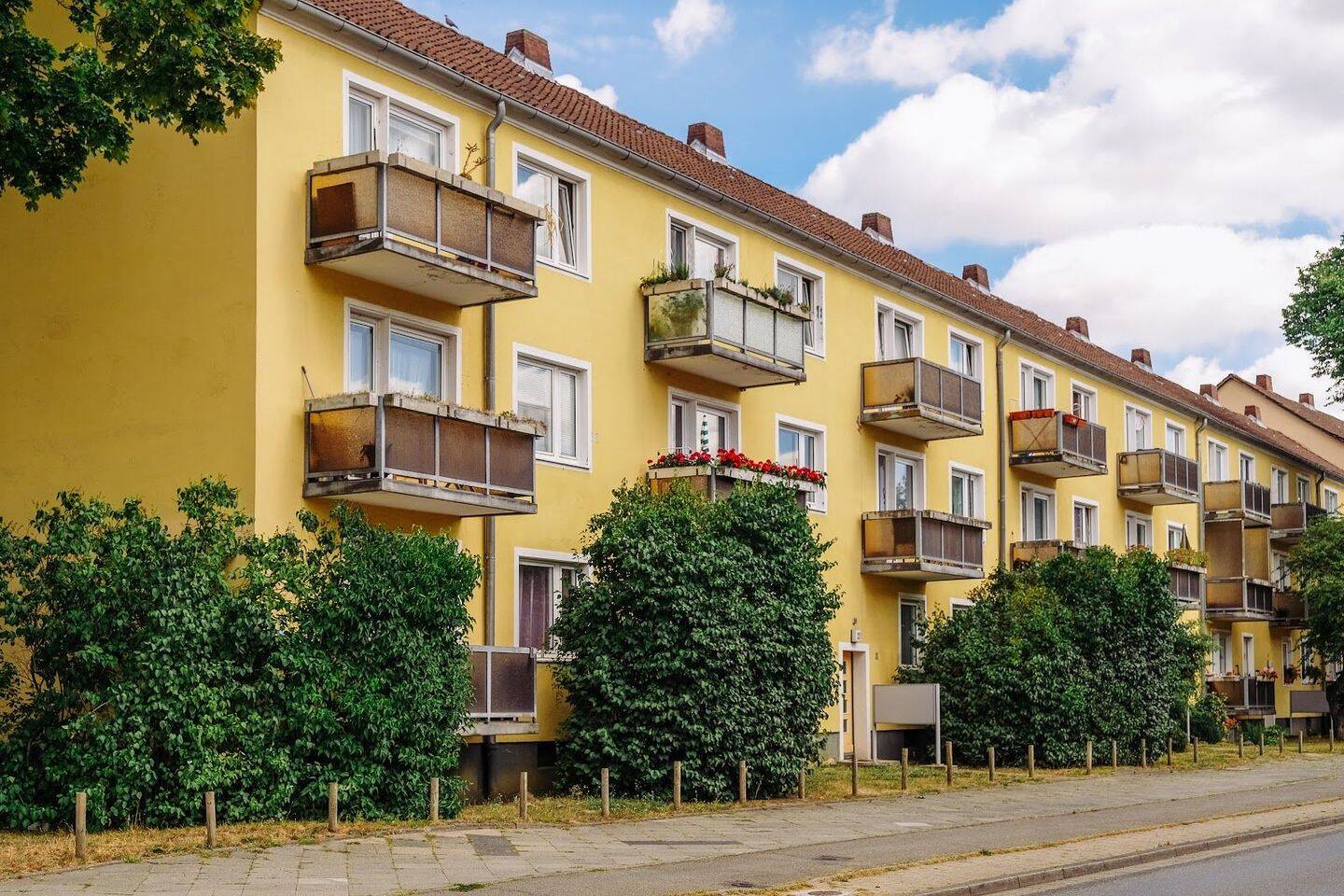 Wohnung mit Balkon // 1.OG links - WBS benötigt – Wolfsburg – Vorschaubild 2