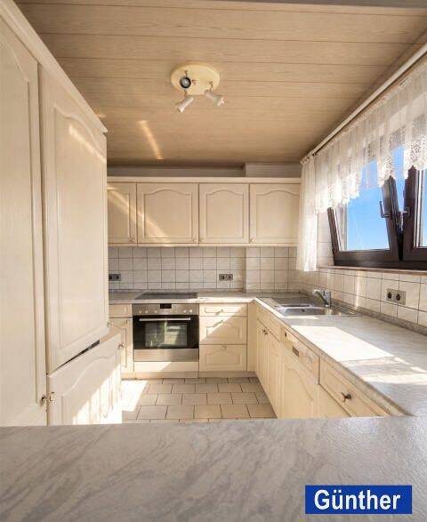 Attraktive 3,5-Zimmer-Eigentumswohnung mit Sonnenbalkon und Stellplatz – Reutlingen – Vorschaubild 7
