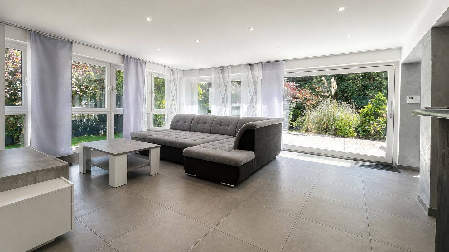Luxuriöses ZweiFH mit 7 Zi, priv. Spa-Bereich, Garten, Garagen und flexiblen Wohnkonzepten – Duisburg – Vorschaubild 7