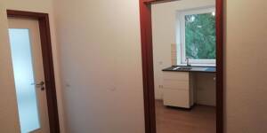 Provisionsfrei von privat: Lichtdurchflutete 3,5-Zimmer-Wohnung mit Westbalkon in ruhiger Lage in HH-Poppenbüttel – 22399 Hamburg – Vorschaubild 6