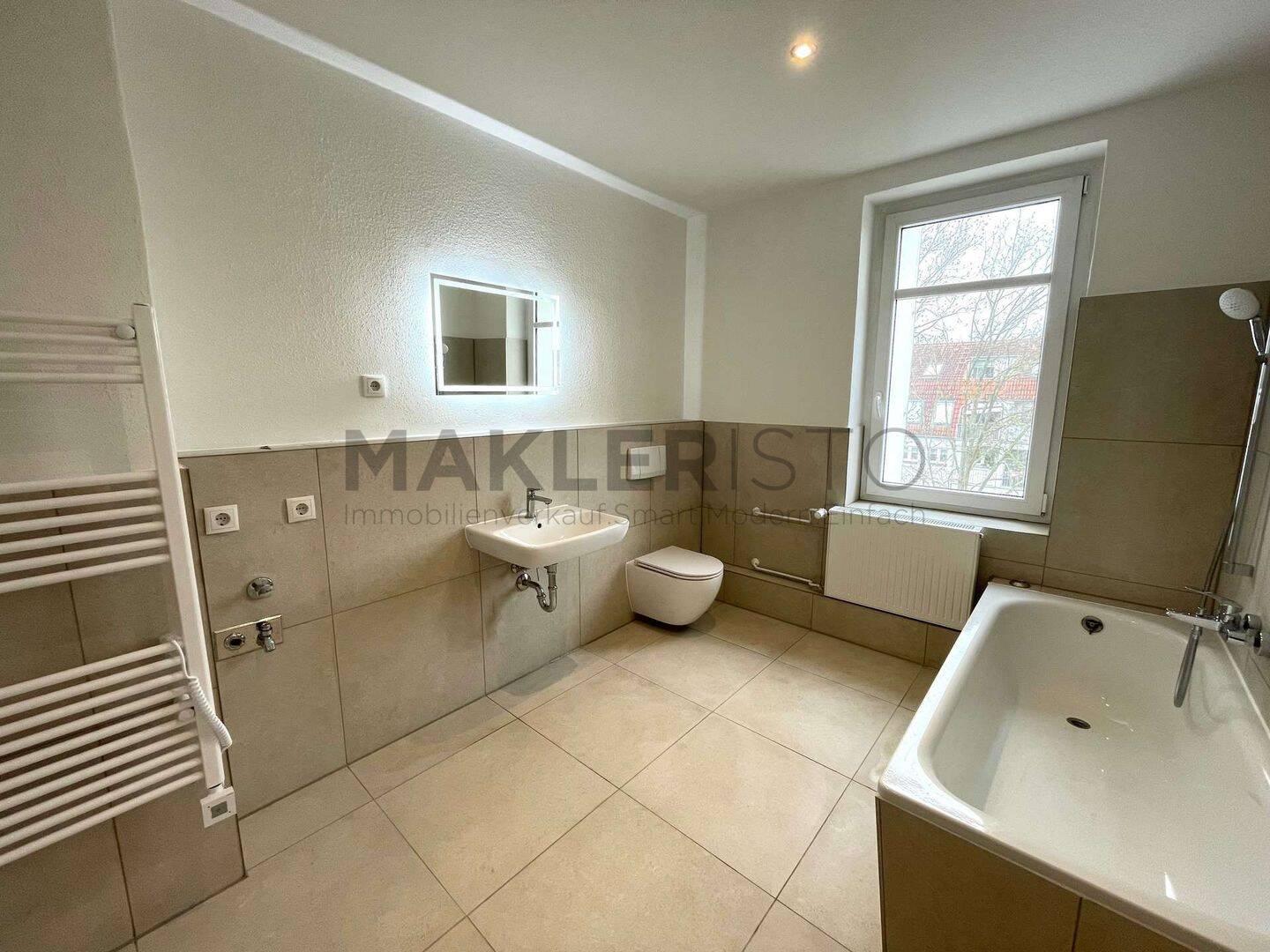 **Lichtdurchfluteter Erstbezug - 2 Zimmer mit Tageslichtbad, offener Wohnküche & Balkon** – Leipzig – Vorschaubild 6