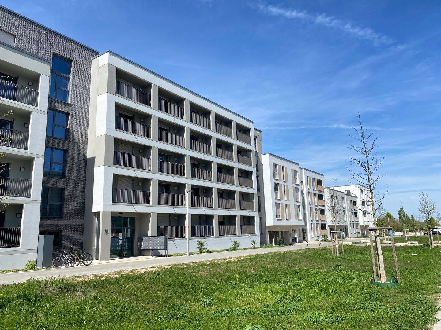 Möbliertes 1-Zimmer-Apartment in toller Tage! – Nürnberg – Vorschaubild 8
