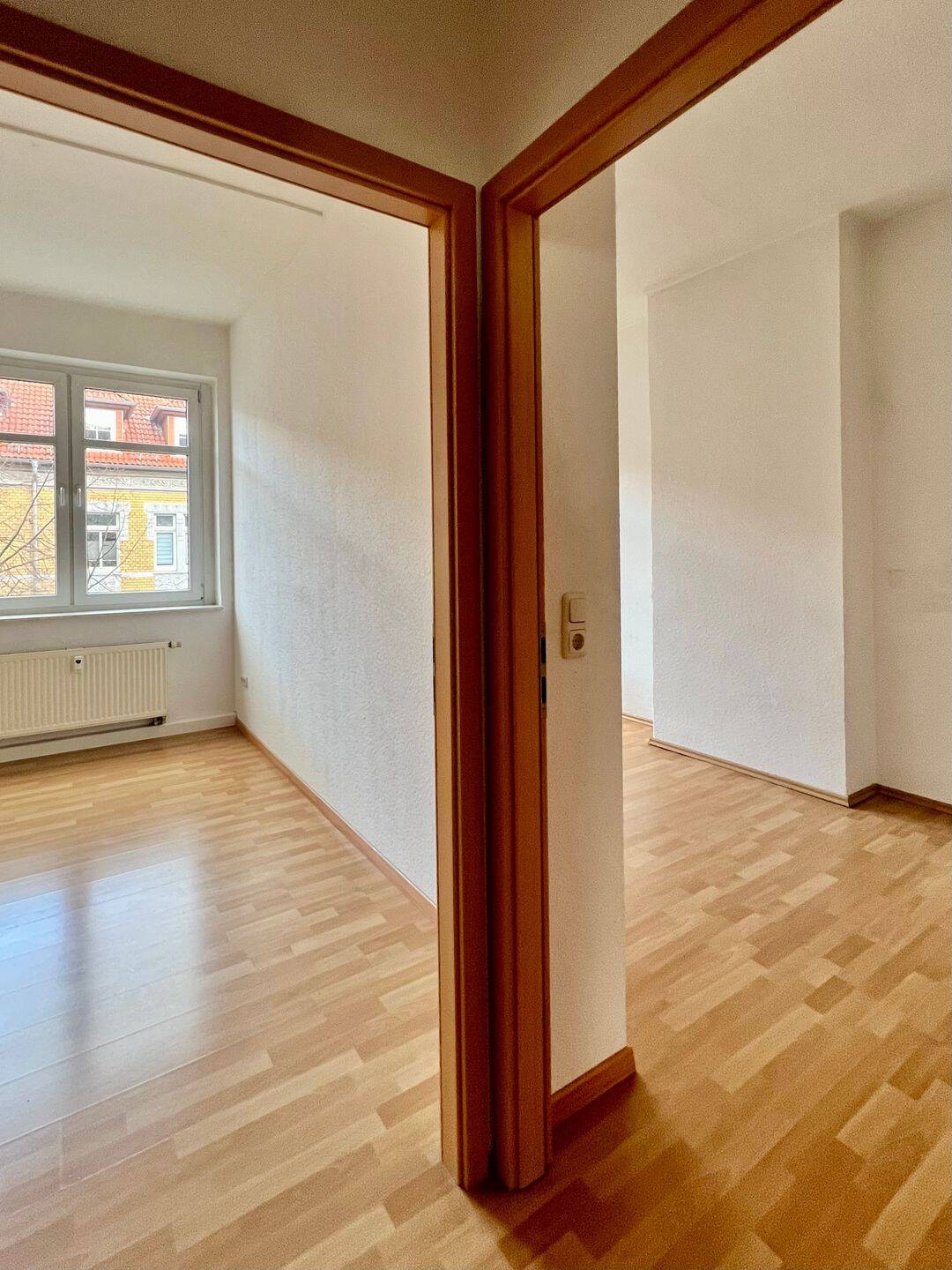 3-Zimmer-Wohnung mit Balkon und Einbauküche (WG geeignet) – Erfurt – Vorschaubild 4