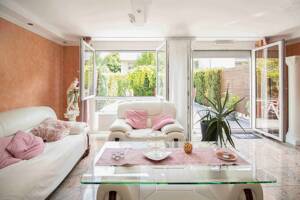Maisonette im Haus-im-Haus-Stil: Großzügige 4,5-Zimmer mit eigenem Eingang in Stuttgart-Hausen