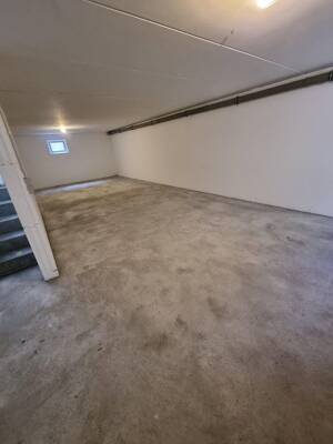 Schönes, ruhig gelegenes Reihenmittelhaus (Energiekl. B), 4 Zi, 2 Bäder, Garage, 200m zur U-Bahn – 40489 Düsseldorf – Vorschaubild 8