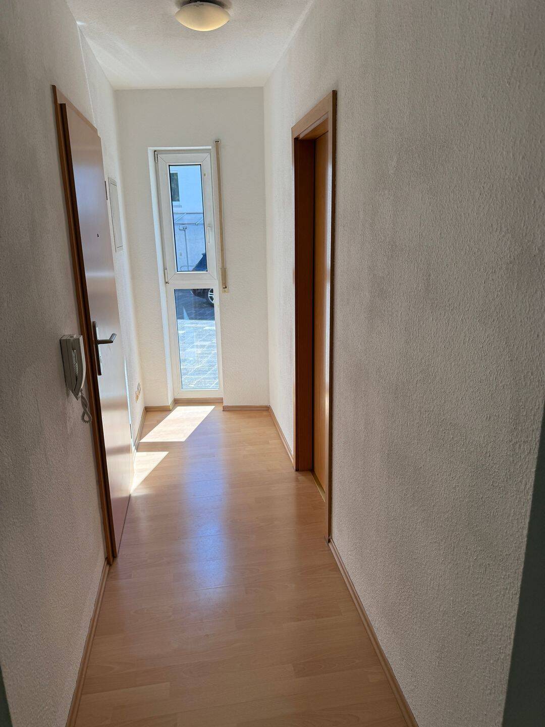 Schöne, ruhige, helle, 2,5 Zimmerwohnung mit großer Terrasse und Gartenblick – Mannheim – Vorschaubild 4