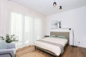 Kompakte 1-Zimmer-Wohnung mit Einbauküche und Balkon | kurzfristig verfügbar – 12529 Schönefeld – Vorschaubild 3
