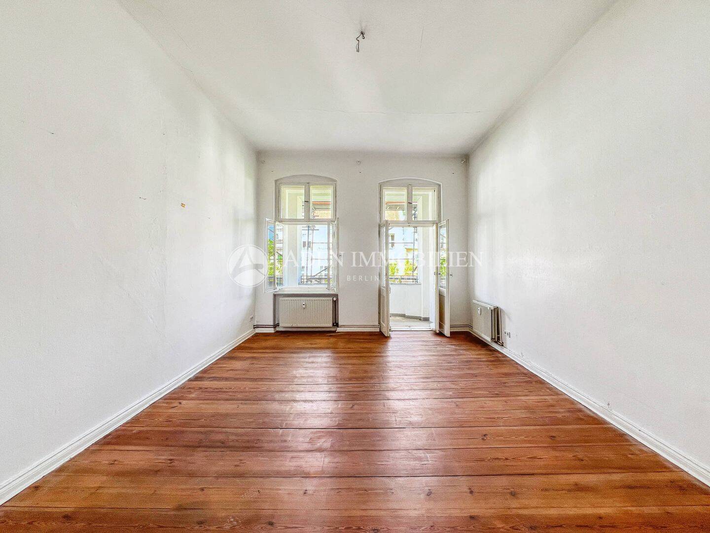 **Aufzug im Bau** 5,5 Zimmer-Altbauwohnung mit Balkonen in Bestlage Berlin-nahe Kudamm!! – Berlin – Vorschaubild 3