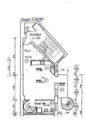 Große Maisonette 2,5 Raum Wohnung, mit Wohnküche, Gäste-WC und 2 Balkonen. – 39104 Magdeburg – Vorschaubild 6