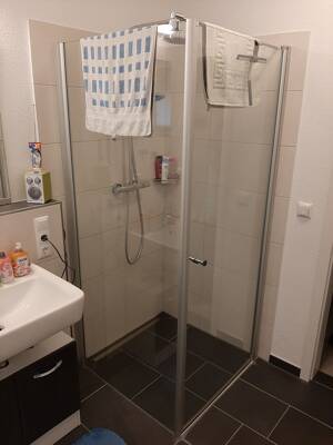 Für Berufstätige/Rentner/Menschen mit Beeinträchtigung,Neubaugl., ebenerdige 2-Zi.-Whg im EG,Terrasse, mod. Duschbad, EBK, Vinylboden, Stellpl. mögl. – 28309 Bremen – Vorschaubild 9