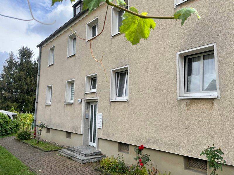 Schöne Wohnung sucht nette Mieter: 2-Zimmer-Wohnung in ruhiger Lage