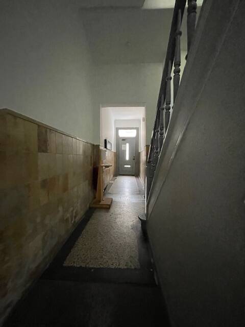 Mehrfamilienhaus mit 6 Wohneinheiten - kernsaniert, gepflegt und solide – Duisburg – Vorschaubild 3
