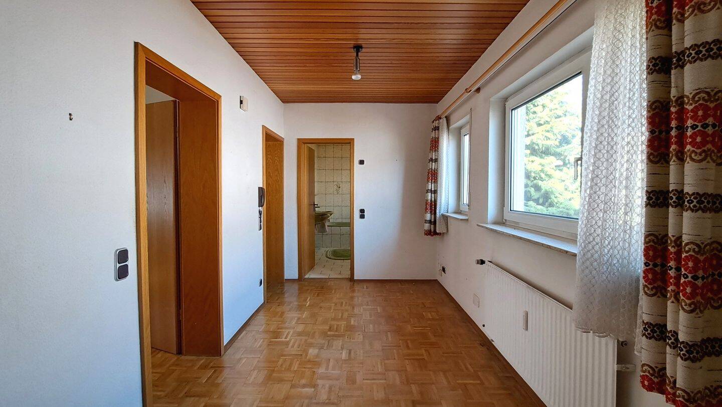 Zweifamilienhaus - massiv gebaut. Gestaltungsoptionen! – Wiesbaden – Vorschaubild 6