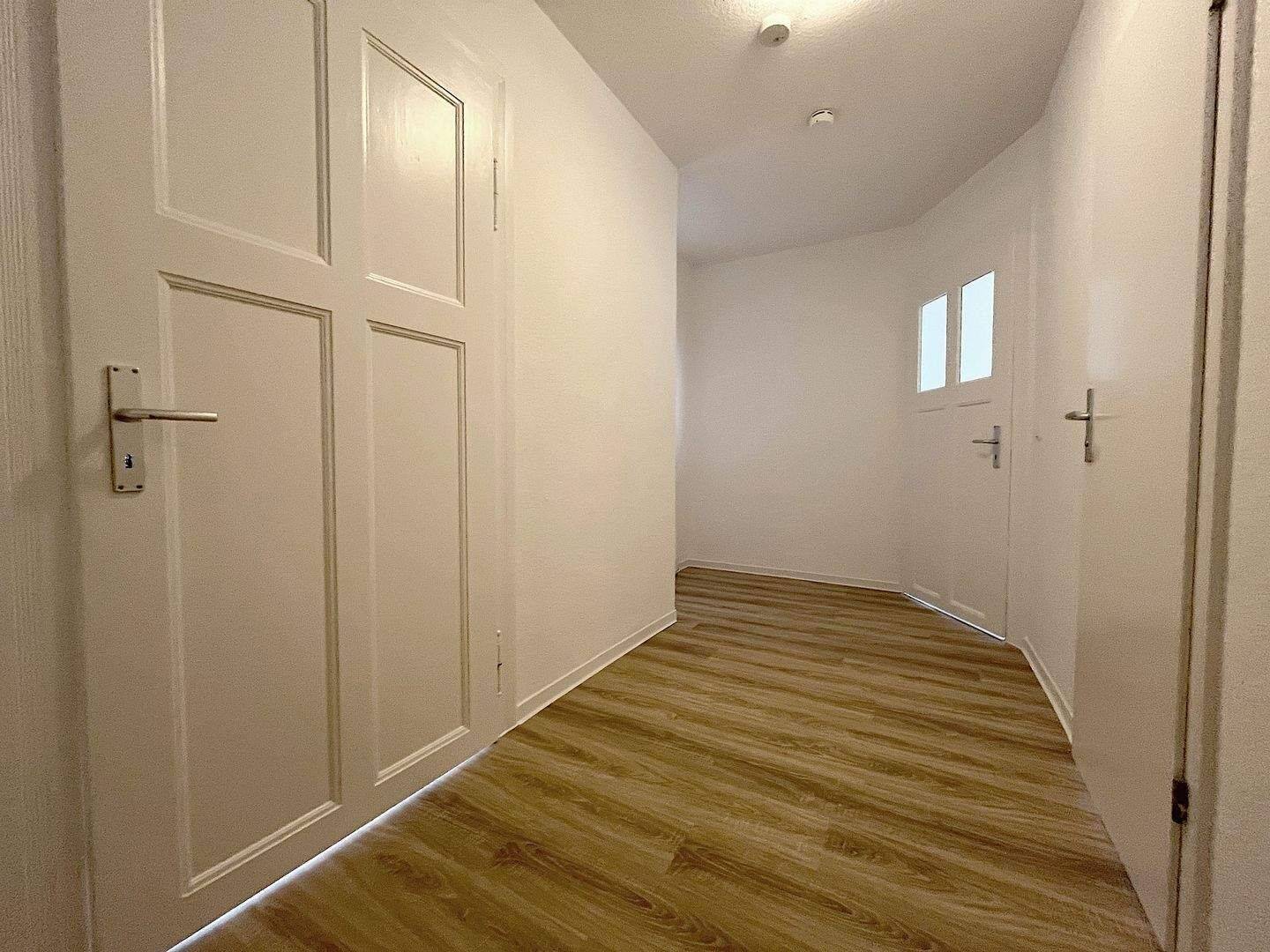 Moderne 2-Zimmer-Wohnung inkl. EBK – Chemnitz – Vorschaubild 2
