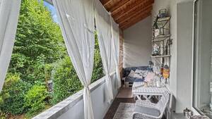 Essen-Heisingen: Modernisierte 3-Zimmer-Wohnung mit großem Balkon ins Grüne