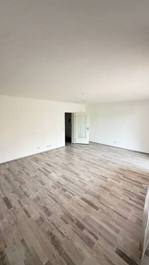 Topgepflegte, moderne 2-Zimmer-Wohnung mit Einbauküche, Balkon und Außenstellplatz in Velbert-Mitte – 42551 Velbert – Vorschaubild 6