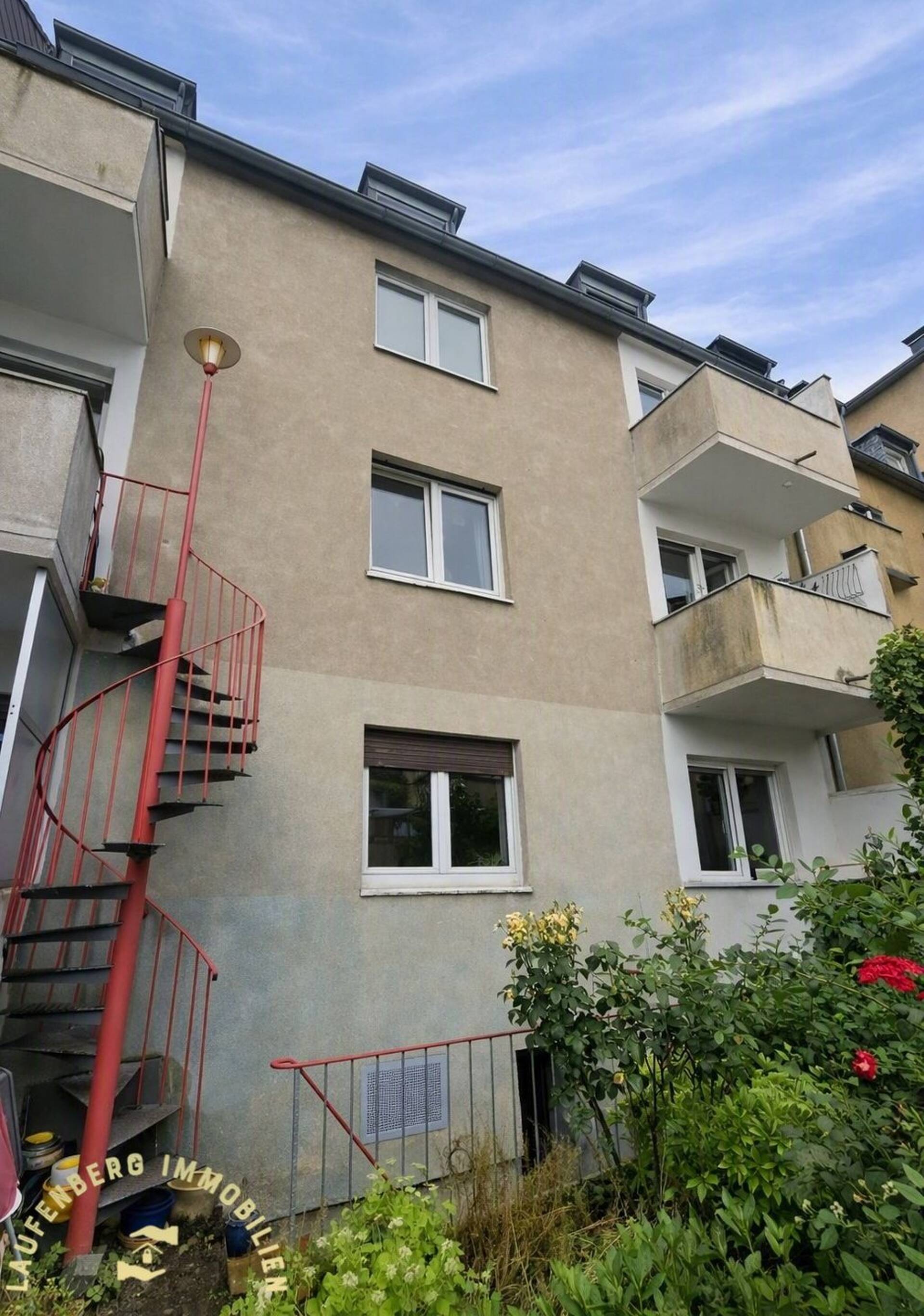 Mehrfamilienhaus in 51065 Köln mit 356 m² kaufen