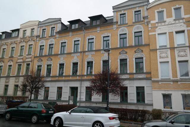 Großzügige 2-Zimmer mit neuem Laminat, Dusche und Balkon in ruhiger Lage! – Chemnitz – Vorschaubild 4