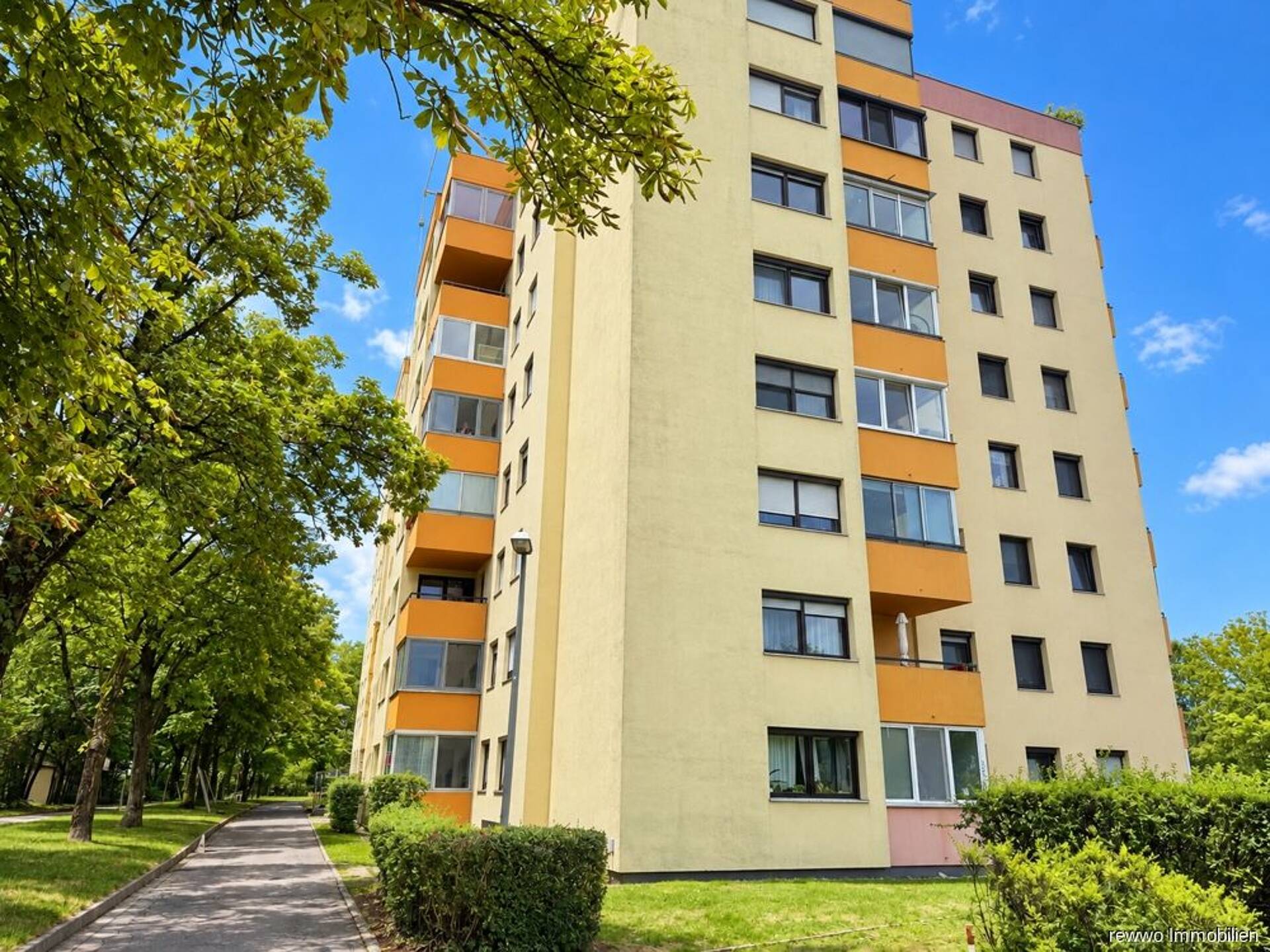 Etagenwohnung in 84489 Burghausen mit 72 m² kaufen