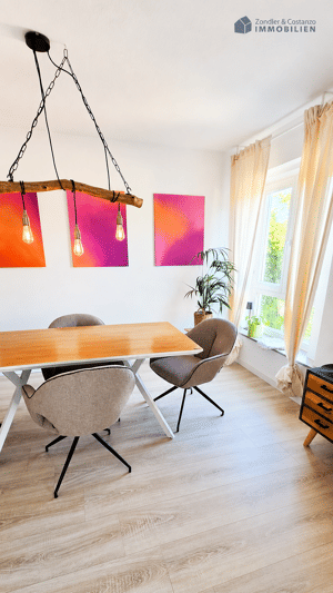 Schöne, helle 3,5-Zi.-Wohnung in begehrter Wohnlage* tolle Aussicht*EBK* Garage* – 70327 Stuttgart – Vorschaubild 2