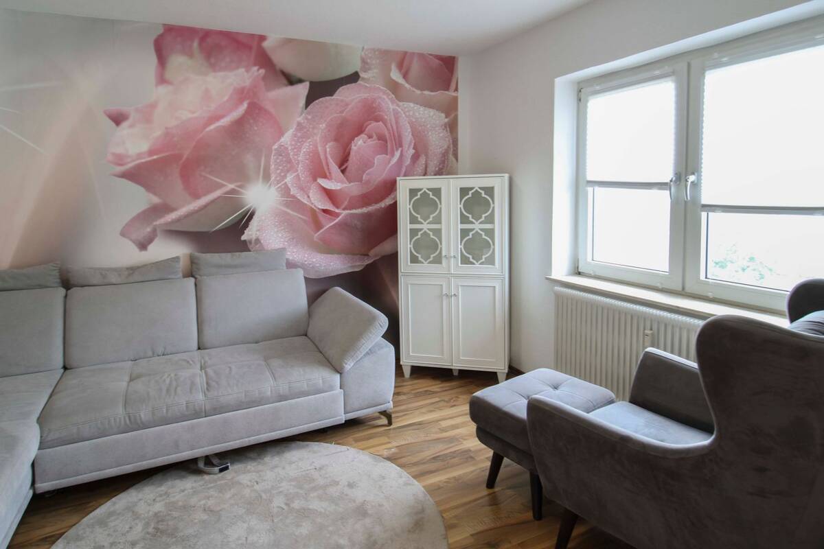 Großzügiges Wohnen in ruhiger Lage - gepflegte 5-Zimmer-Wohnung mit zwei Balkonen in Aplerbeck – 44289 Dortmund – Bild 1 von 9