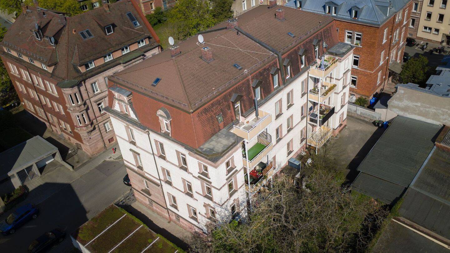Historisches Mehrfamilienhaus, ca. 1.050 m² Wfl., ca. 900 m² Grund, beste Lage ! Gärten bei Wöhrd ! – Nürnberg – Vorschaubild 4
