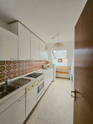 Helle 80 m² Wohnung mit Galerie & Balkon – zentral in Erlangen, Nähe Schlossgarten – 91054 Erlangen – Vorschaubild 3