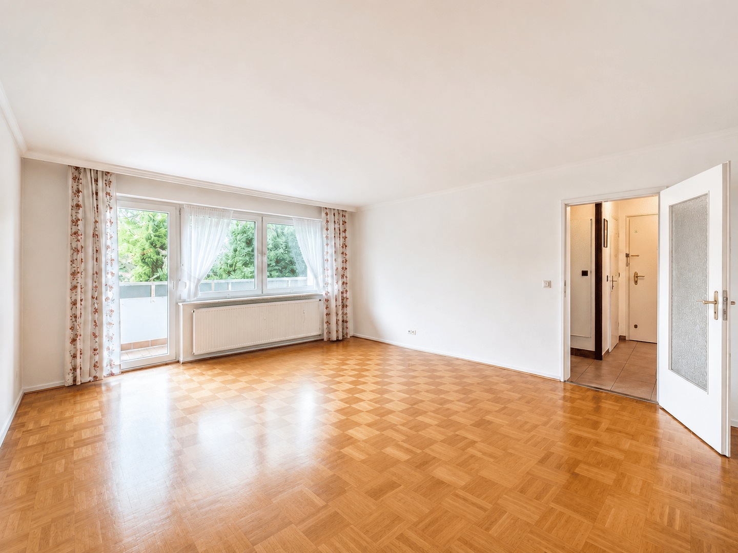 Helle 3-Zimmer-Eigentumswohnung mit Balkon in München-Neuperlach – München – Vorschaubild 2
