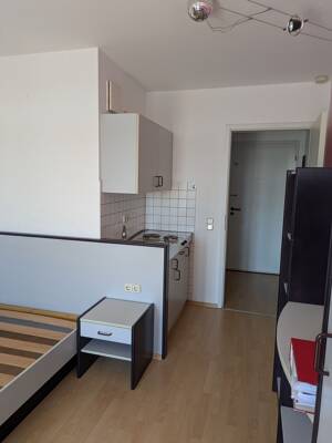 1-Zimmerwohnung Zentrum Erlangen mit Stellplatz ( 60.-€) muss mitgemietet werden – 91052 Erlangen – Vorschaubild 6