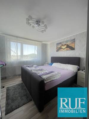 Attraktive Wohnung mit Fernblick, Einzelgarage und Aufzug. – 75181 Pforzheim – Vorschaubild 9