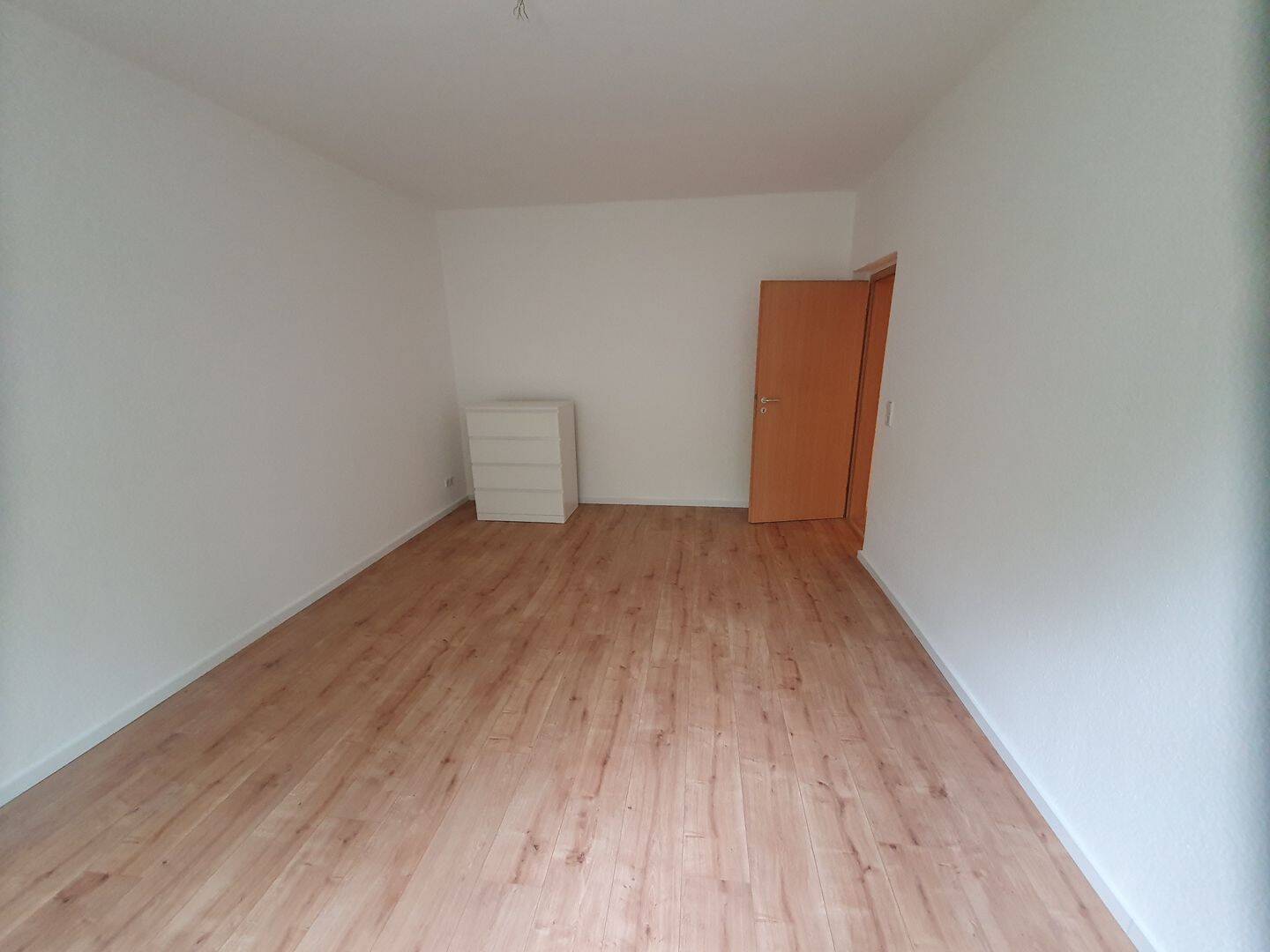 2-Raumwohnung in unmittelbarer Zentrums-/Universitätsnähe in Magdeburg zu vermieten – Magdeburg – Vorschaubild 9